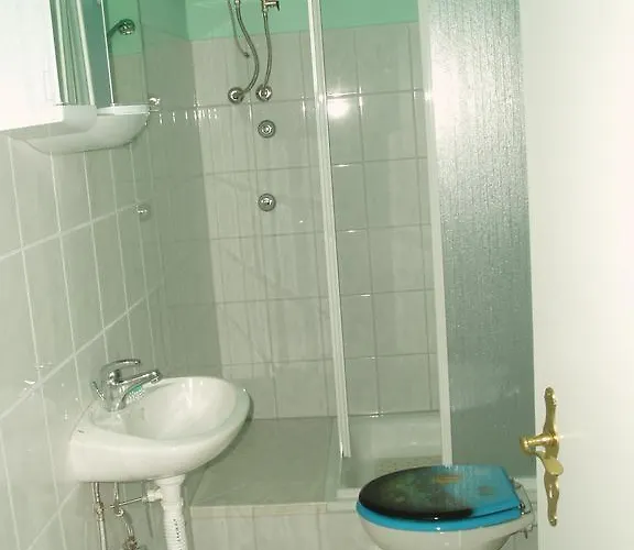 Apartment Pifat *