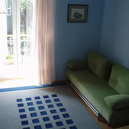 Pifat Apartment